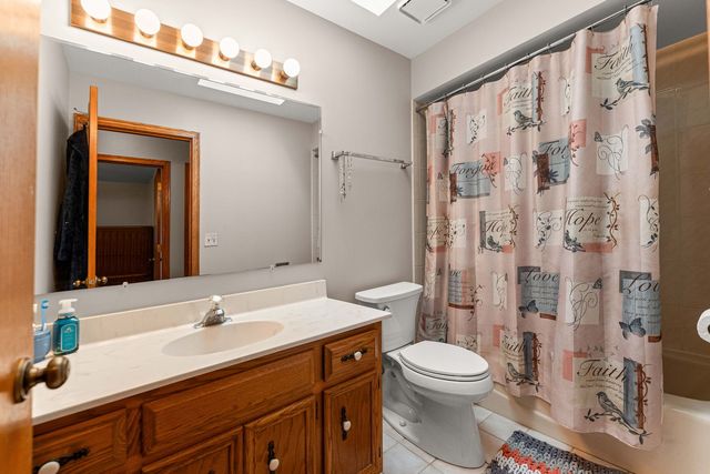 10241 Royal Court, Mokena, IL 60448