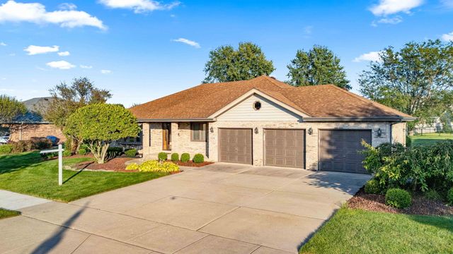 10241 Royal Court, Mokena, IL 60448