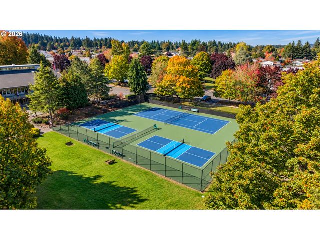 14803 Ne SACRAMENTO St 83, Portland, OR 97230