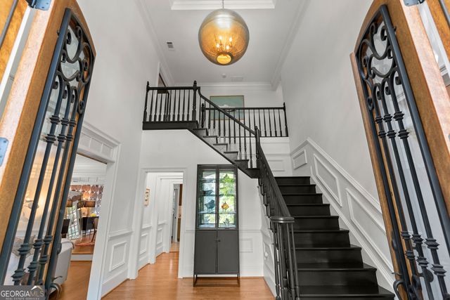 7810 Landowne Drive, Sandy Springs, GA 30350