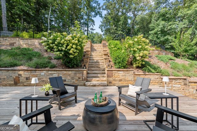 7810 Landowne Drive, Sandy Springs, GA 30350