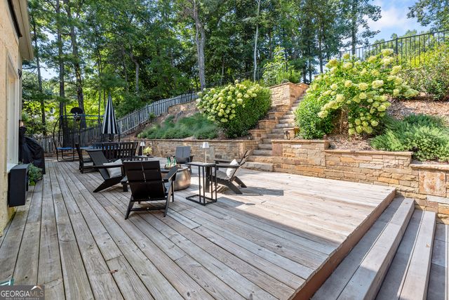 7810 Landowne Drive, Sandy Springs, GA 30350