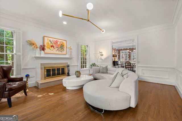 7810 Landowne Drive, Sandy Springs, GA 30350