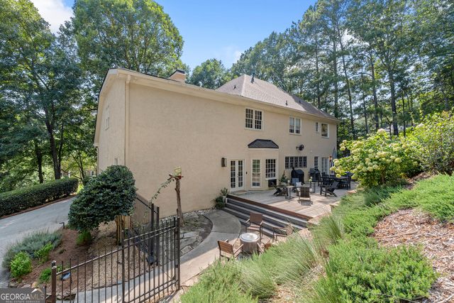 7810 Landowne Drive, Sandy Springs, GA 30350