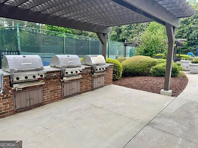 7810 Landowne Drive, Sandy Springs, GA 30350