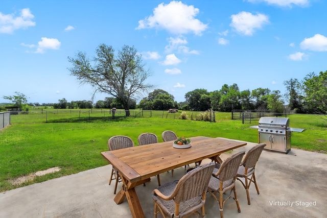 154 Longhorn Parkway, Axtell, TX 76624