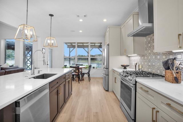 3006 E Lake Falls Circle, Spring, TX 77386