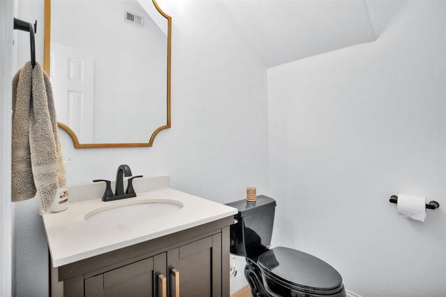 3006 E Lake Falls Circle, Spring, TX 77386