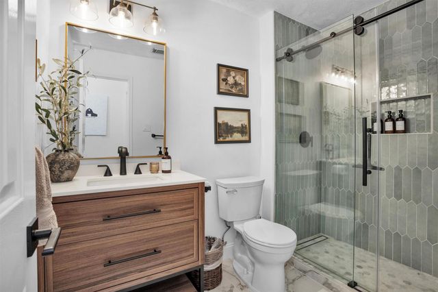 3006 E Lake Falls Circle, Spring, TX 77386