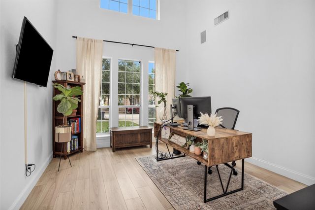 3006 E Lake Falls Circle, Spring, TX 77386