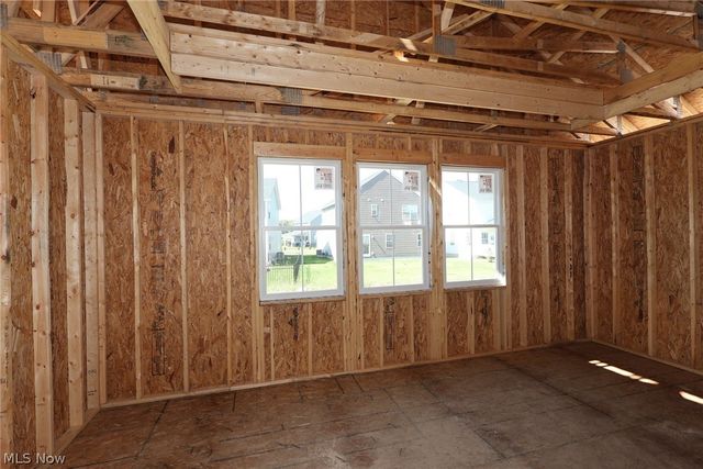 2460 Merriment Drive, Amherst, OH 44001