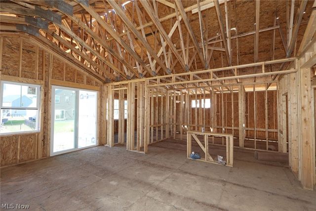 2460 Merriment Drive, Amherst, OH 44001