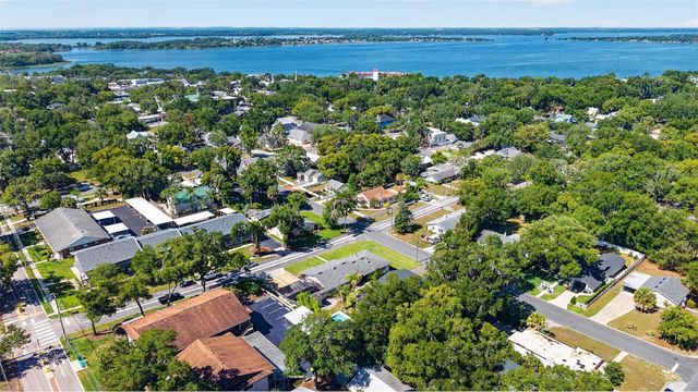 205 E 10TH AVENUE, Mount Dora, FL 32757