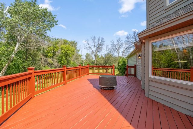 22530 Forest Ridge Drive, Lakeville, MN 55044