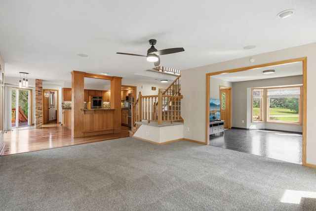 22530 Forest Ridge Drive, Lakeville, MN 55044