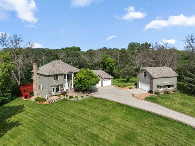 22530 Forest Ridge Drive, Lakeville, MN 55044