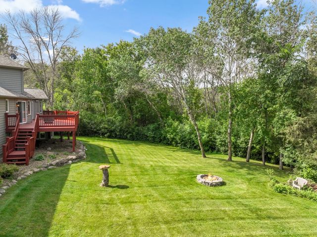 22530 Forest Ridge Drive, Lakeville, MN 55044