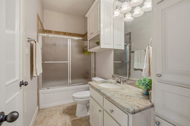 2707 Harborside Drive, Granbury, TX 76048