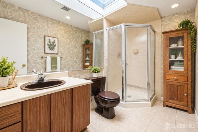 133 Nathan Drive, North Brunswick, NJ 08902