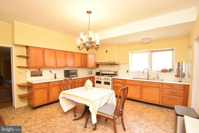 1811 W 5TH ST, Wilmington, DE 19805