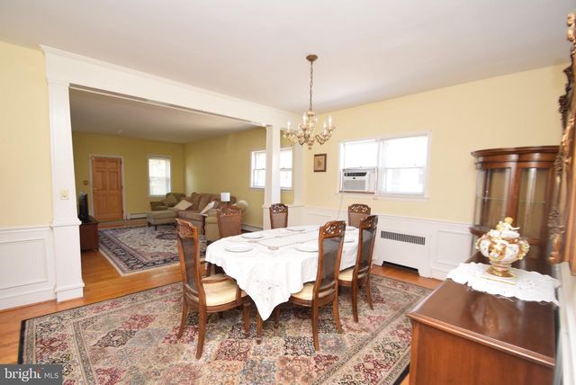 1811 W 5TH ST, Wilmington, DE 19805