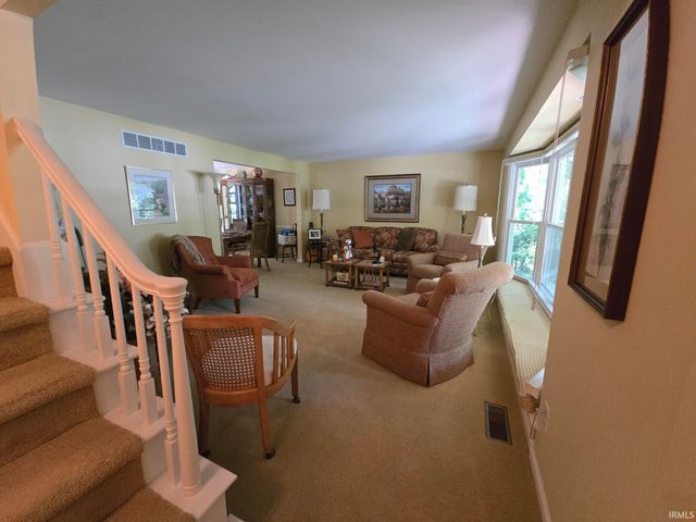 4908 Oak Mast Trail, Fort Wayne, IN 46804