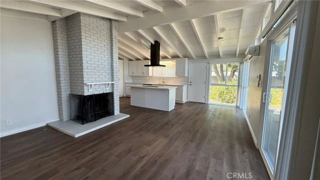 1002 E Walnut, Glendora, CA 91741