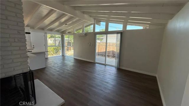1002 E Walnut, Glendora, CA 91741