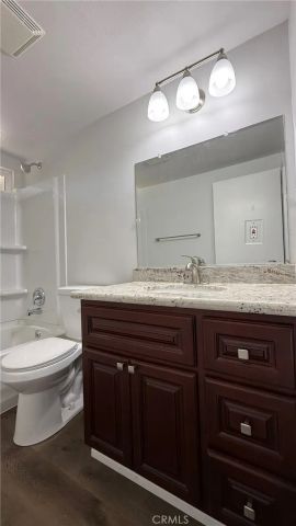 1002 E Walnut, Glendora, CA 91741