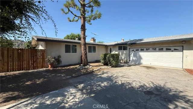 1002 E Walnut, Glendora, CA 91741