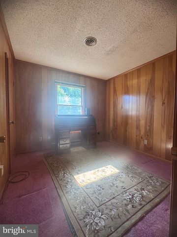 10280 LOG CABIN RD, Denton, MD 21629