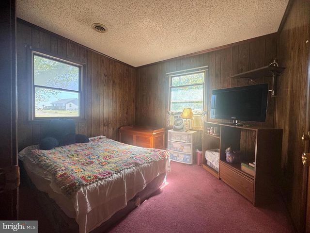10280 LOG CABIN RD, Denton, MD 21629
