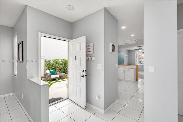 14972 SW 50th Ct, Davie, FL 33331