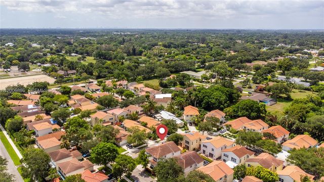 14972 SW 50th Ct, Davie, FL 33331