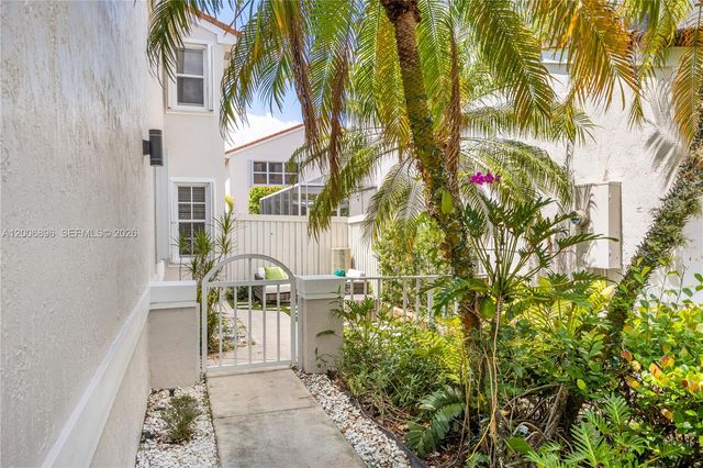 14972 SW 50th Ct, Davie, FL 33331