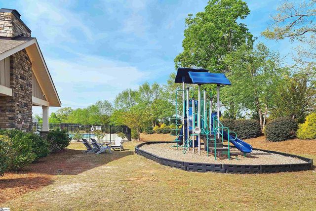 23 Planters Place, Greer, SC 29650
