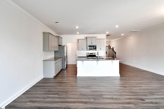 23 Planters Place, Greer, SC 29650