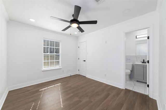 802 E 33rd Street, Houston, TX 77022