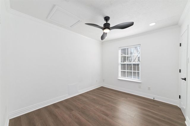 802 E 33rd Street, Houston, TX 77022