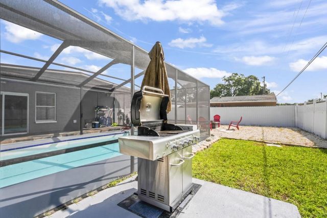 4803 WISHART BOULEVARD, Tampa, FL 33603