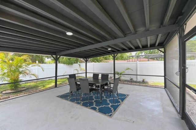 4803 WISHART BOULEVARD, Tampa, FL 33603