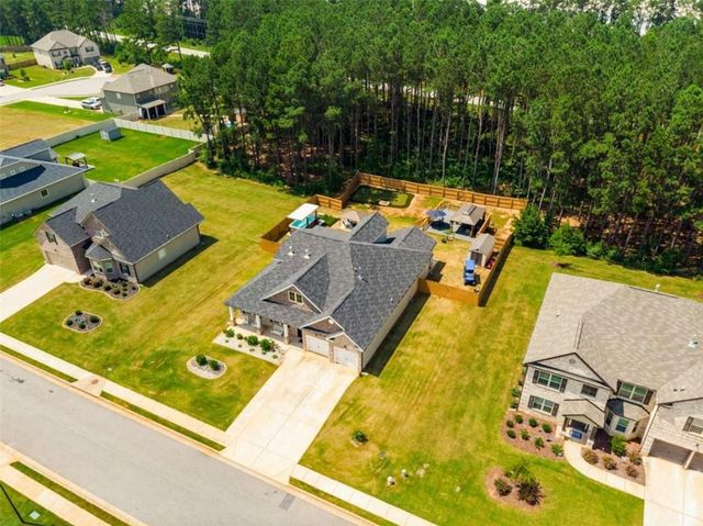 845 Graeme Drive, Mcdonough, GA 30252