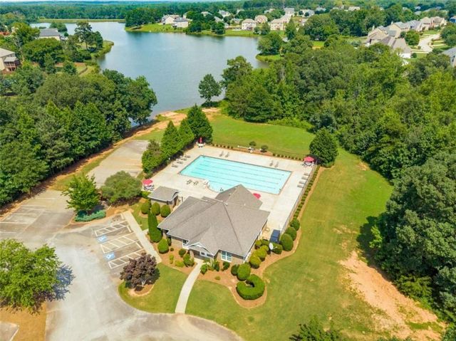 845 Graeme Drive, Mcdonough, GA 30252