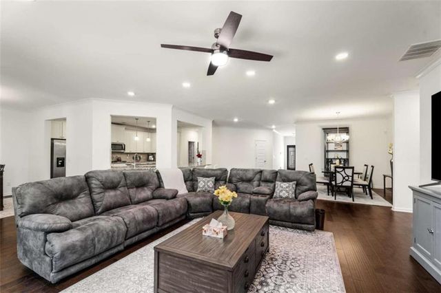845 Graeme Drive, Mcdonough, GA 30252