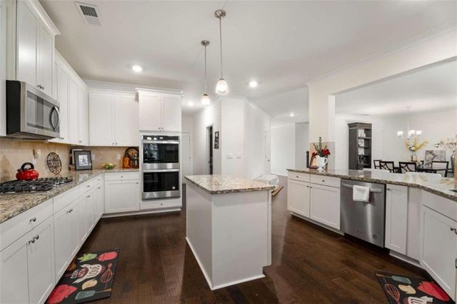 845 Graeme Drive, Mcdonough, GA 30252