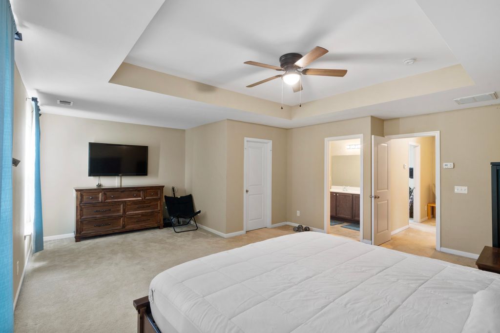 Image 18 of property listing at 107 Rawlins Drive, Summerville, SC 29485