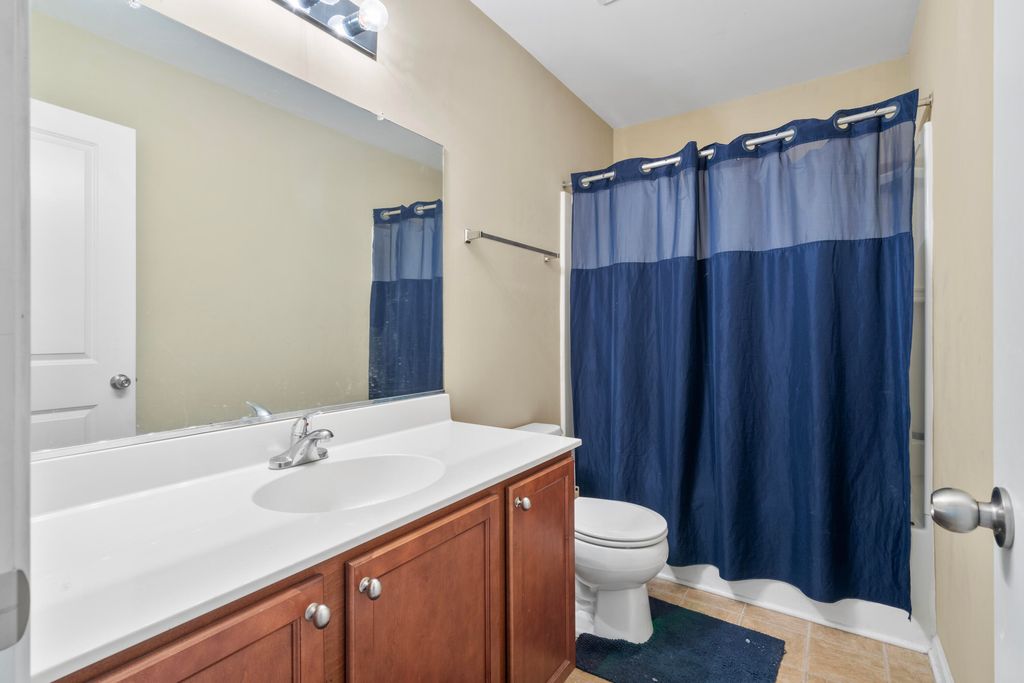 Image 22 of property listing at 107 Rawlins Drive, Summerville, SC 29485