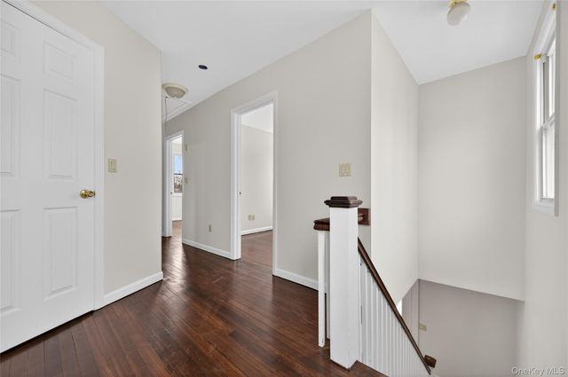 26 W 5th Street, Locust Valley, NY 11560