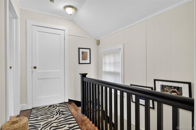 26 W 5th Street, Locust Valley, NY 11560