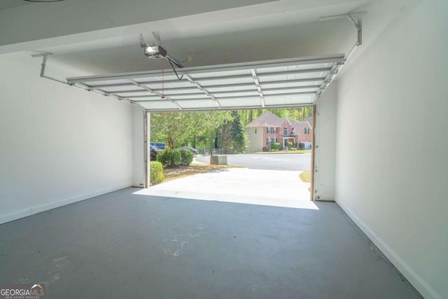 3819 Meandering Way SW, Lilburn, GA 30047